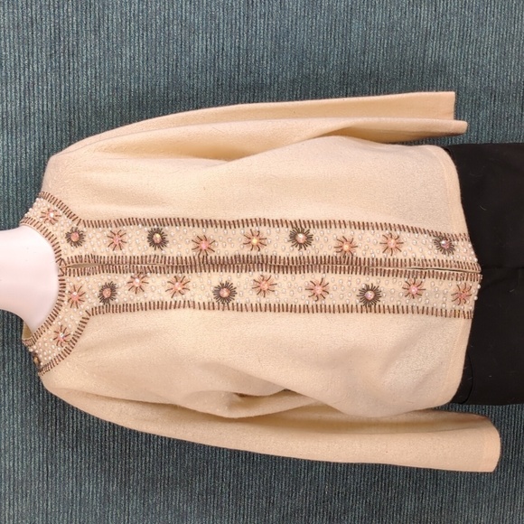 Vintage Marshall Field & Company Beaded Wool/Angora Sweater - Picture 4 of 16